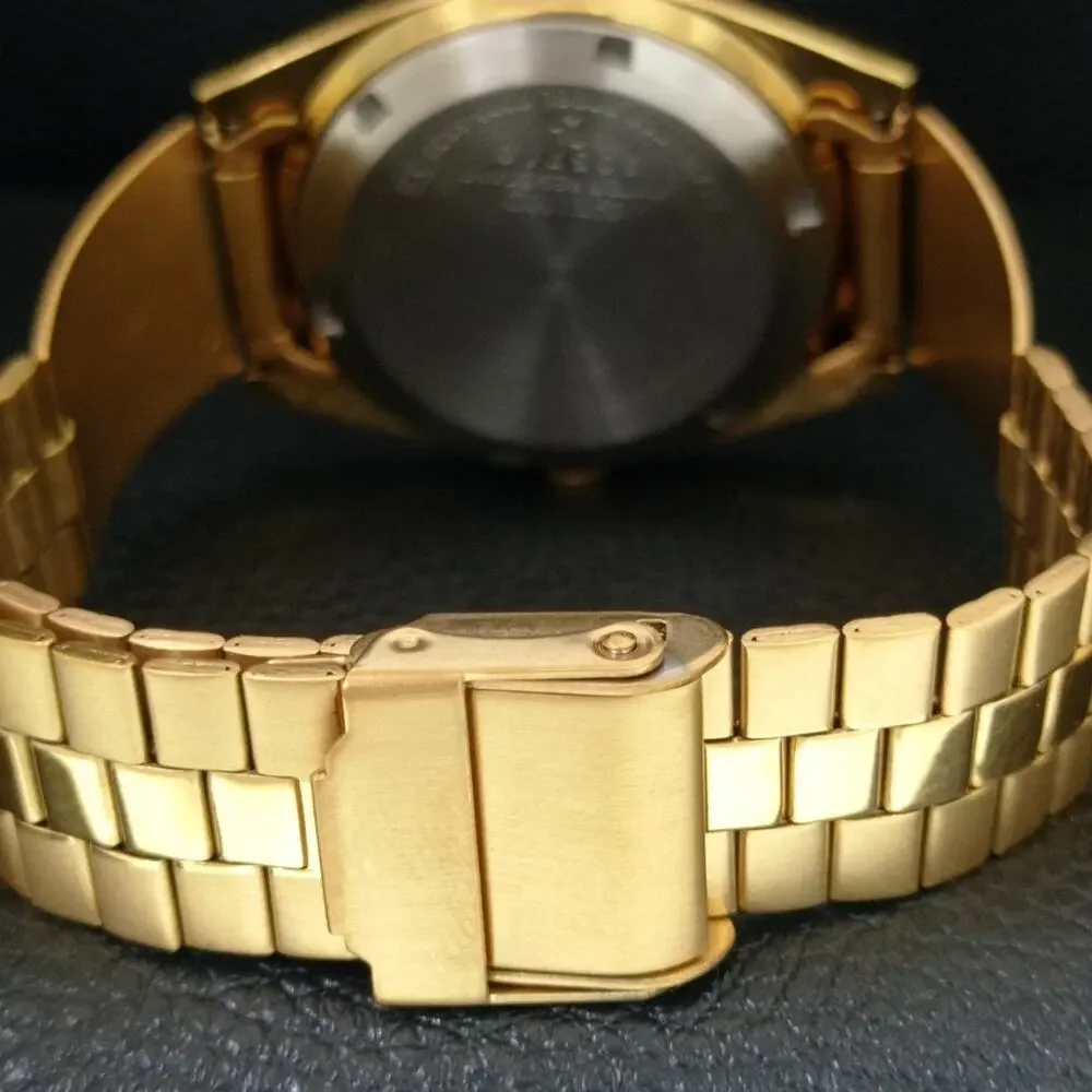 Vintage 1974 Seiko Automatic Mens Gold Watch W/daydate & Green accents